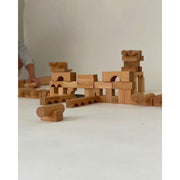 Wooden Story - Holzbauklötze Natur - 54 Teile mit Holzkasten