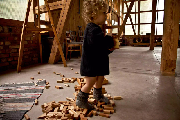 Wooden Story Holzbauklötze Natur - 30 Teile mit Holzkasten